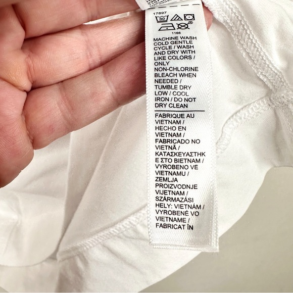 Athleta Outbound Tee Simone Biles Use Your Voice Bright White Top Small - Picture 9 of 14